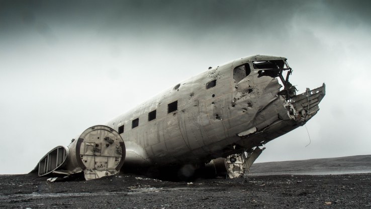Wrecked plane
